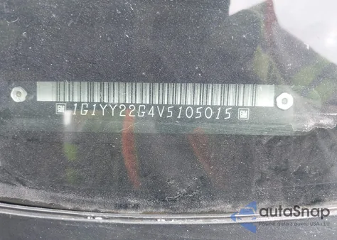 1997 Chevrolet Corvette z USA, uszkodzony, nr VIN 1G1YY22G4V5105015